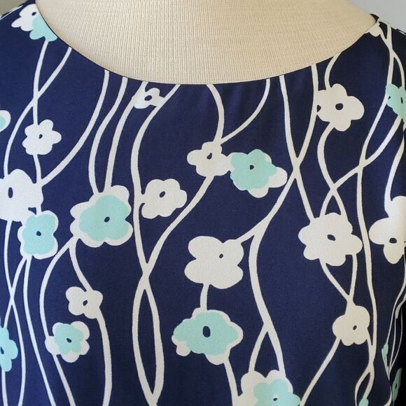 TALBOTS PETTIT,  Shift dress, size 6P. Navy blue, white with a light blue. Comfy - Picture 2 of 12